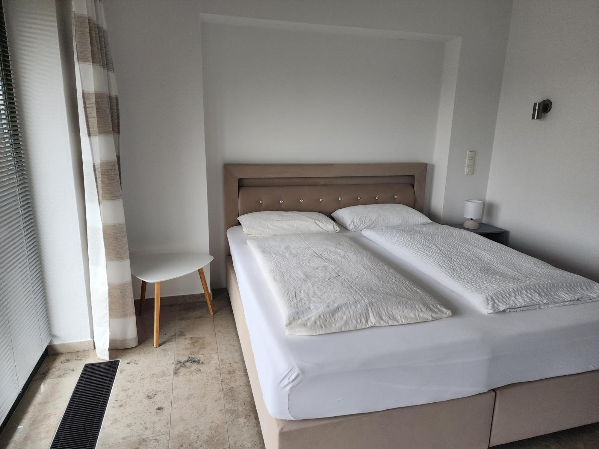Heuer Guest house 3*